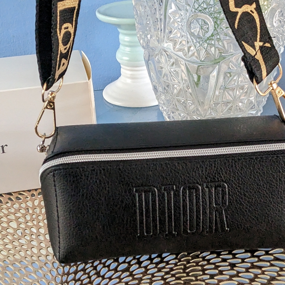 Dior - Picture 3 of 11